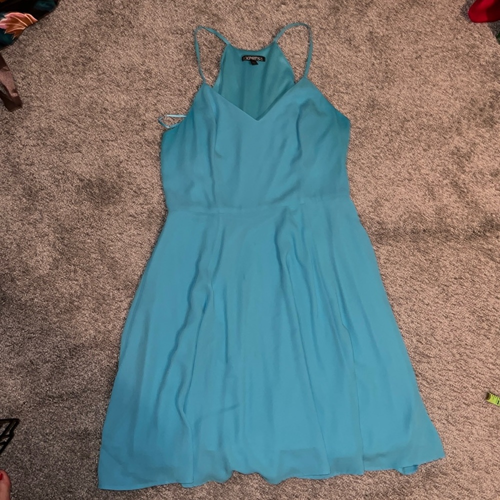 Women’s Express blue flowy midi dress size 6